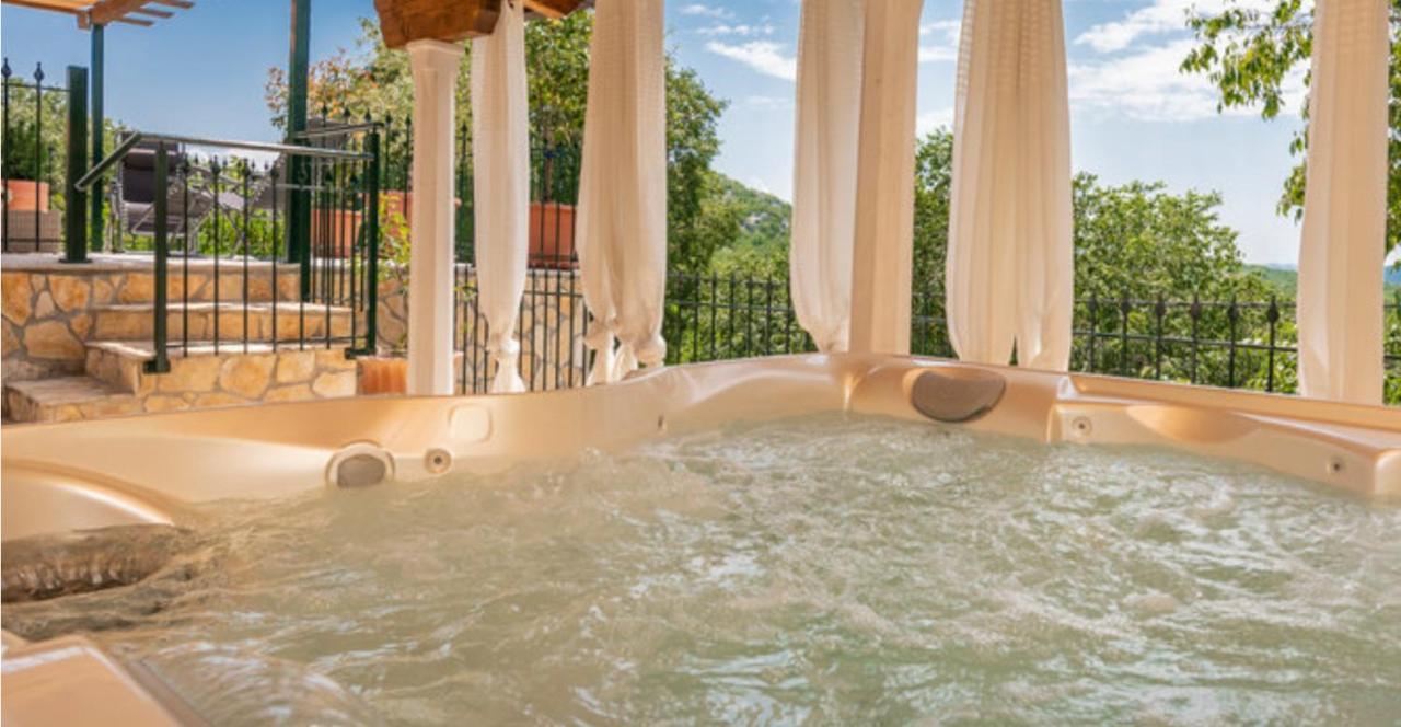 Holiday House Oasis Of Peace Vrgorac Zewnętrze zdjęcie